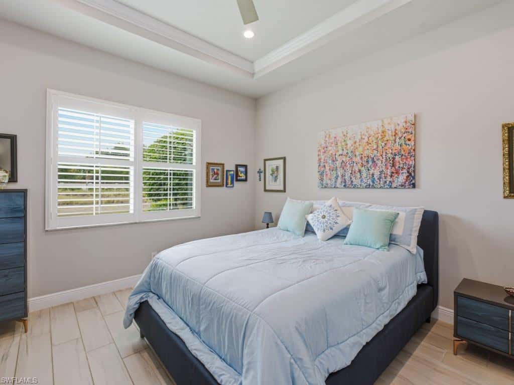 8947 Saint Lucia Dr, Naples, photo 4