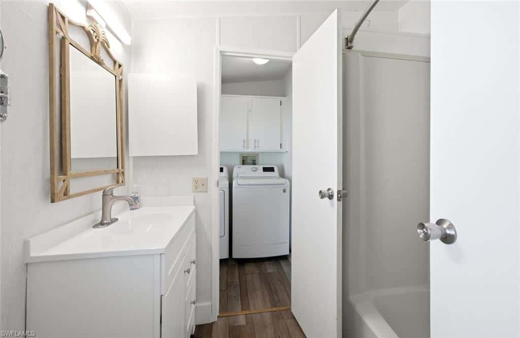173 Belle Isle Cir, Naples, photo 16