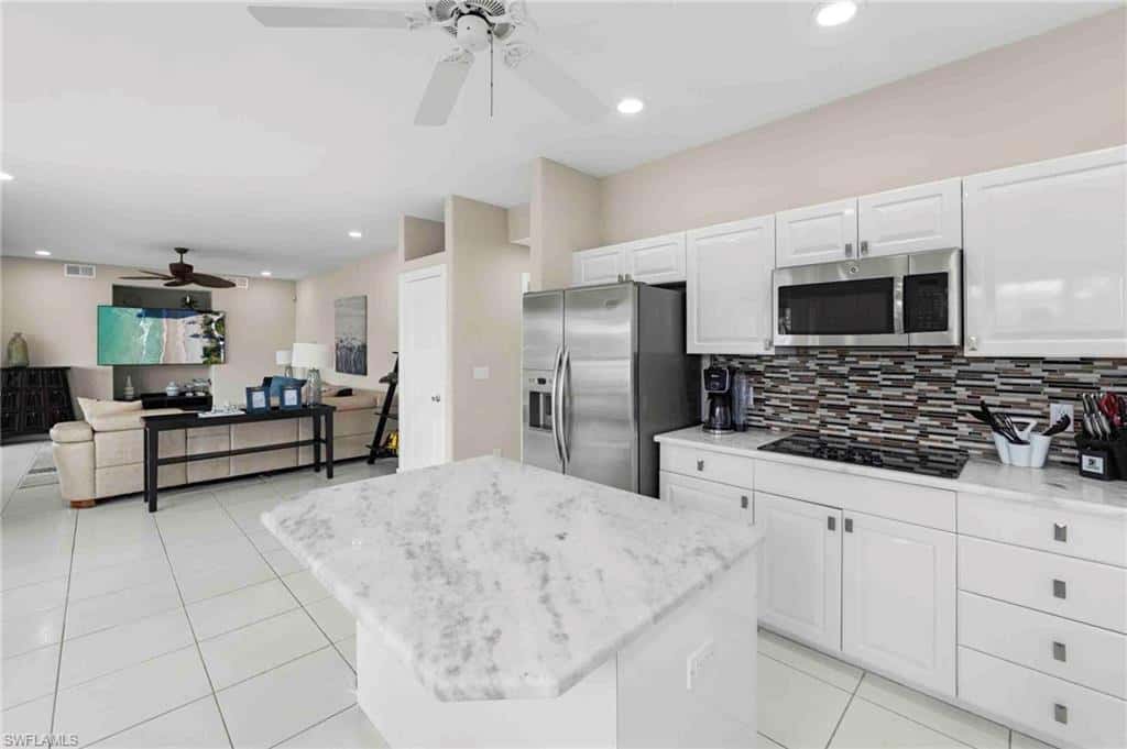 736 Plantation Ct, Marco Island, photo 13