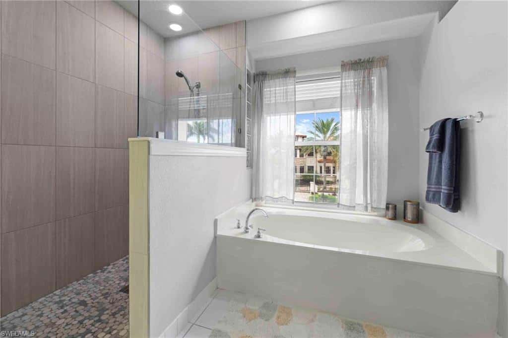 736 Plantation Ct, Marco Island, photo 24