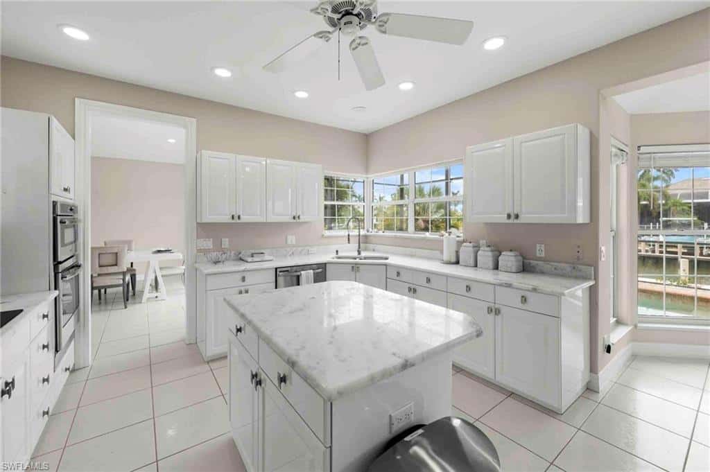 736 Plantation Ct, Marco Island, photo 11