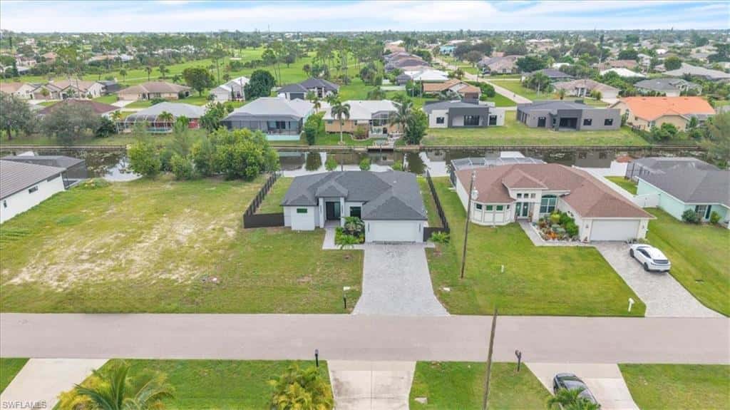 2107 15th Pl, Cape Coral, photo 39