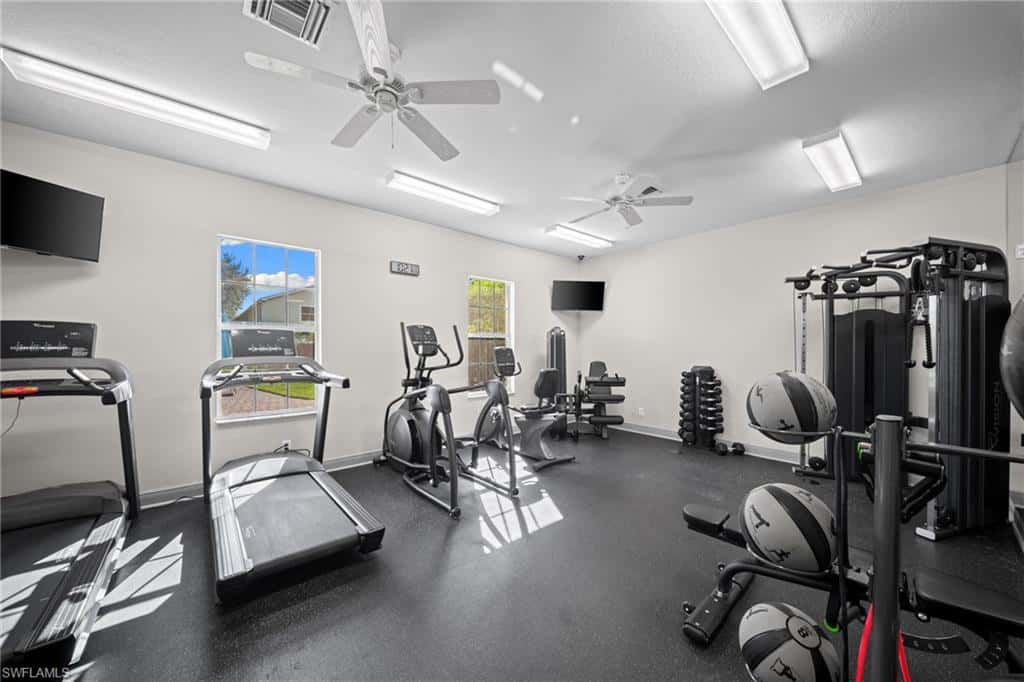 1405 Mariposa Cir #11202, Naples, photo 38