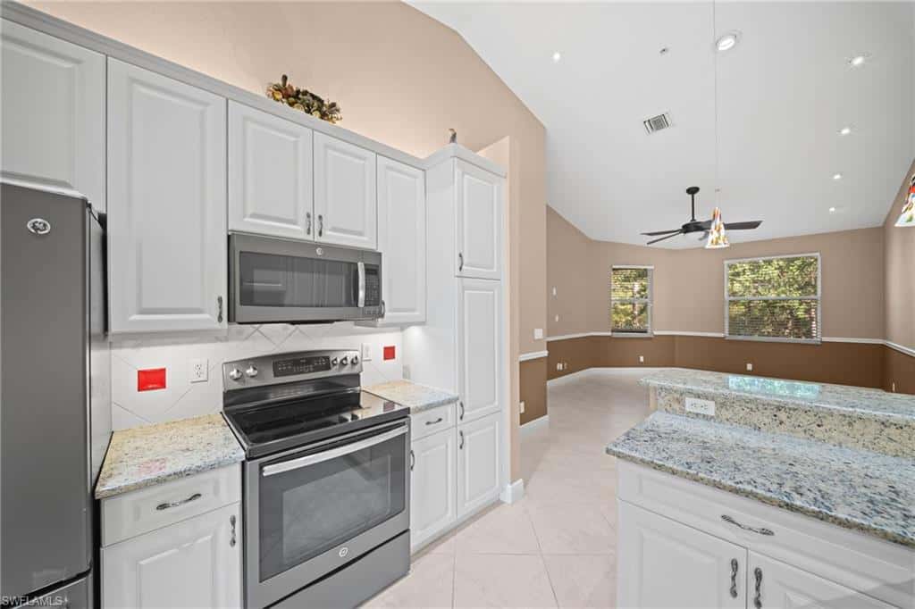 1405 Mariposa Cir #11202, Naples, photo 19