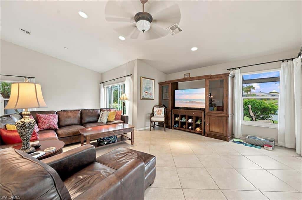 9351 White Hickory Ln, Fort Myers, photo 8
