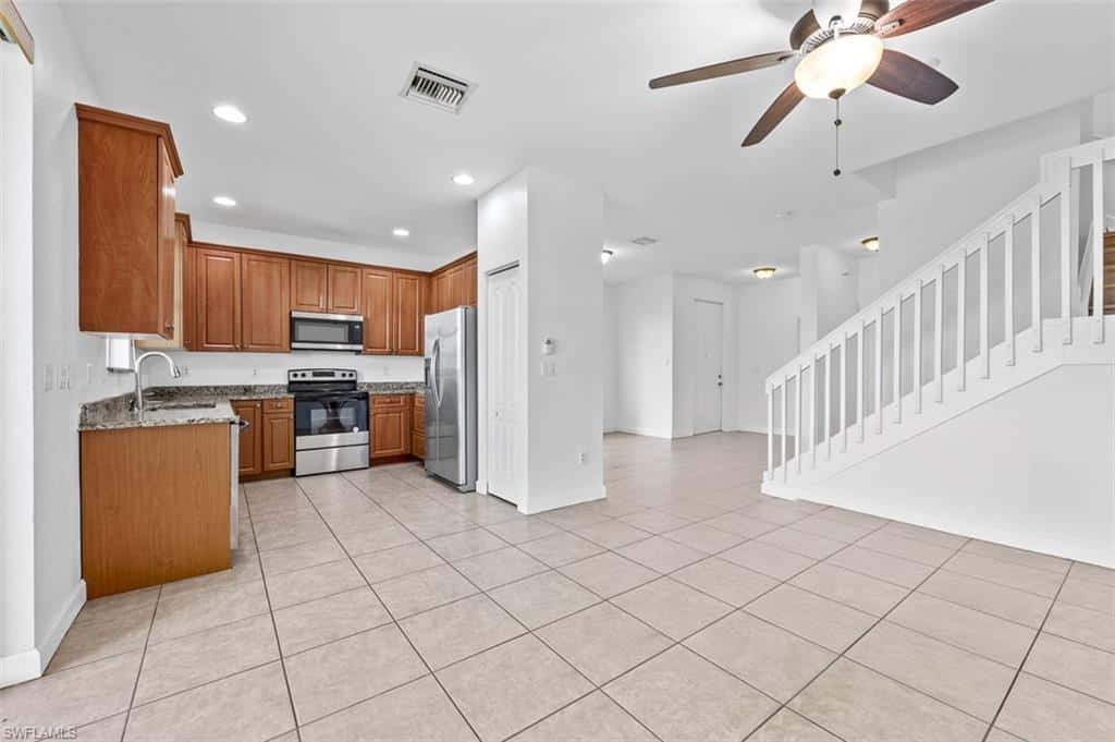 7029 Ambrosia Ln #606, Naples, photo 6