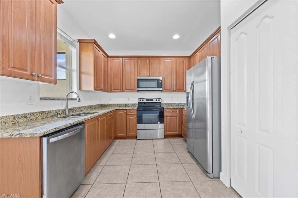 7029 Ambrosia Ln #606, Naples, photo 7