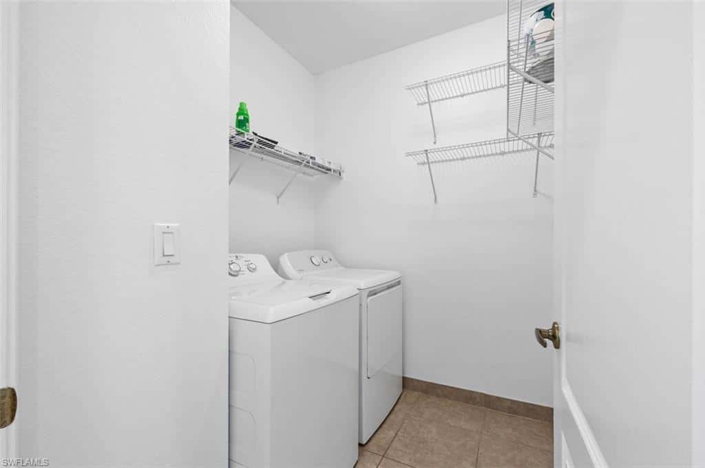 7029 Ambrosia Ln #606, Naples, photo 18