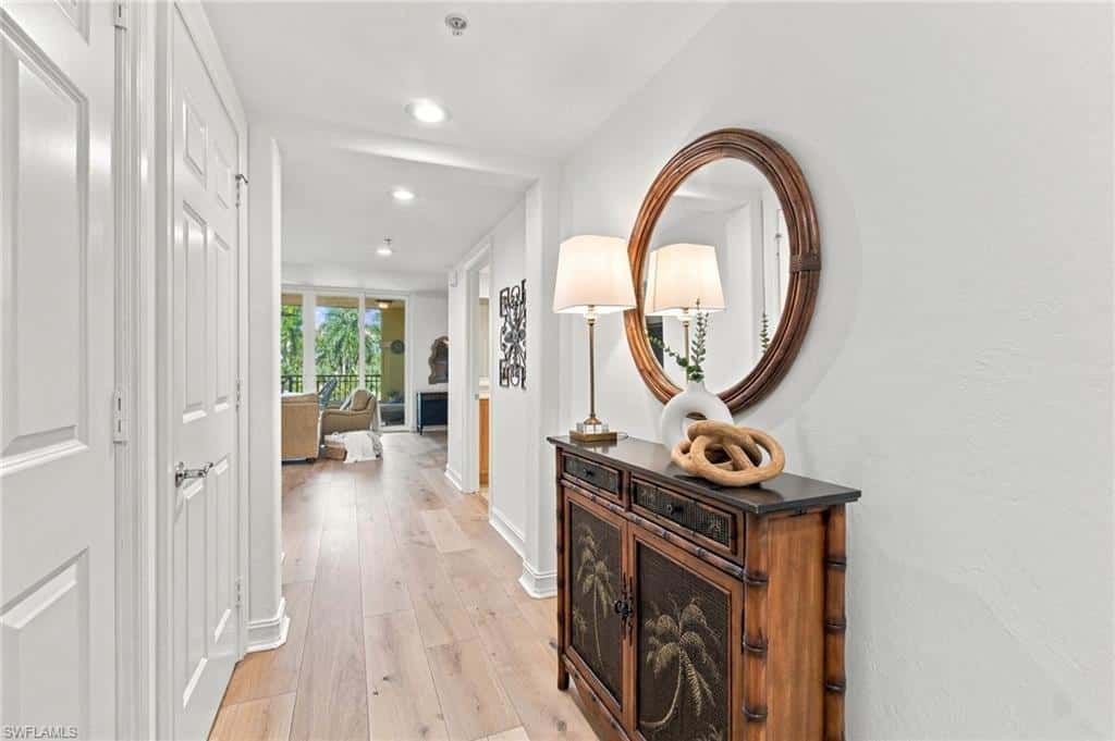 2738 Tiburon Blvd #206, Naples, photo 7