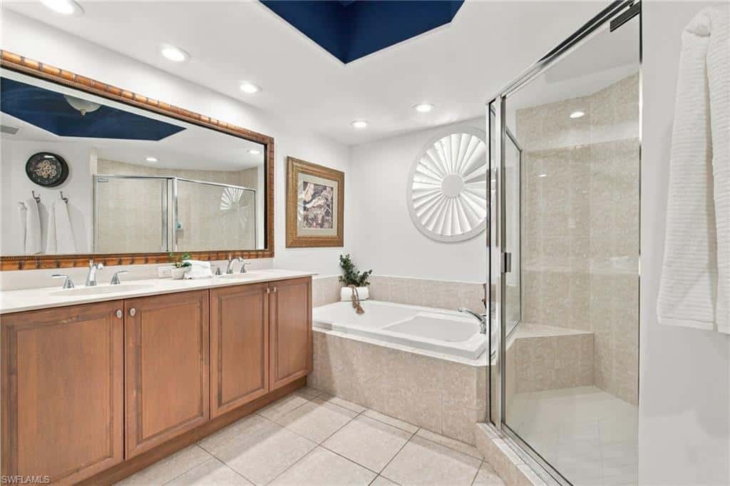 2738 Tiburon Blvd #206, Naples, photo 24