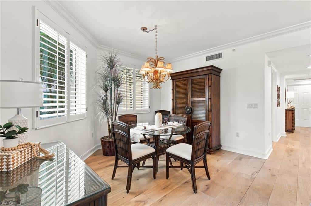 2738 Tiburon Blvd #206, Naples, photo 18