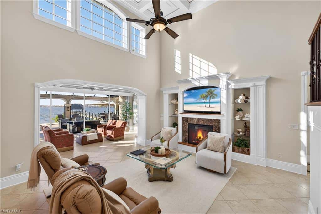 12782 Yacht Club Cir, Fort Myers, photo 9