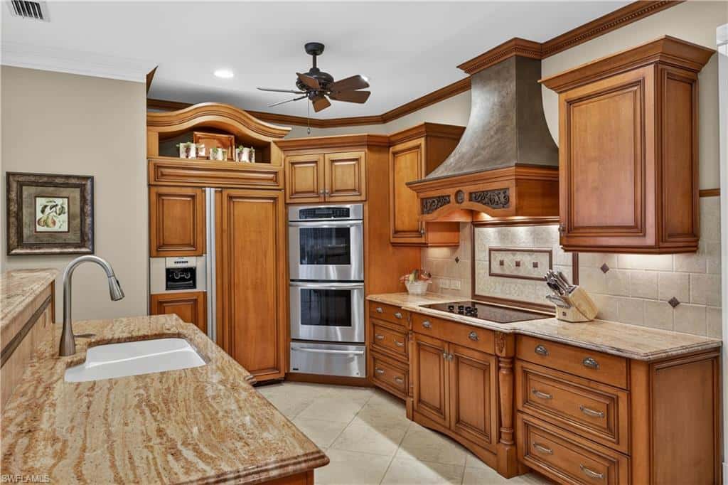 12782 Yacht Club Cir, Fort Myers, photo 18