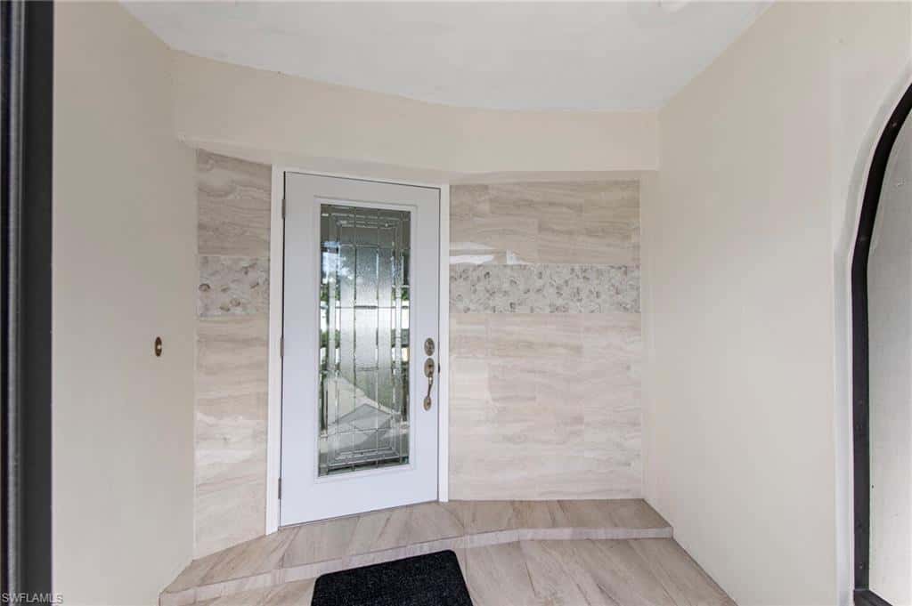 971 Town And River Dr, Fort Myers, photo 6