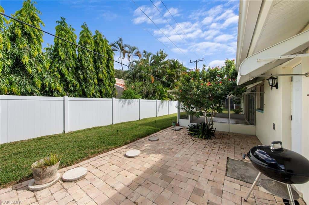 971 Town And River Dr, Fort Myers, photo 37