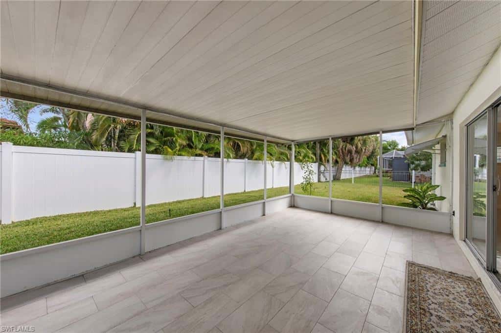 971 Town And River Dr, Fort Myers, photo 35