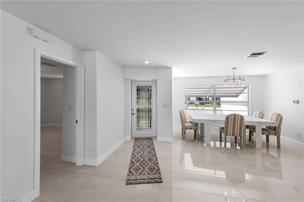 971 Town And River Dr, Fort Myers, photo 8