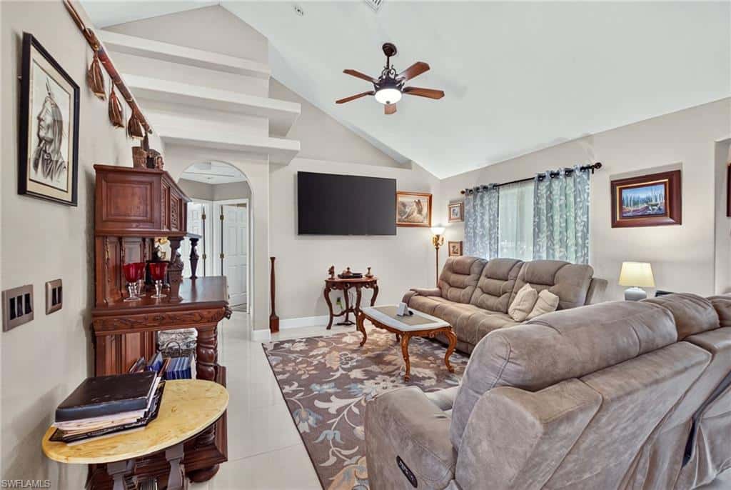 2129 35th Ter, Cape Coral, photo 11