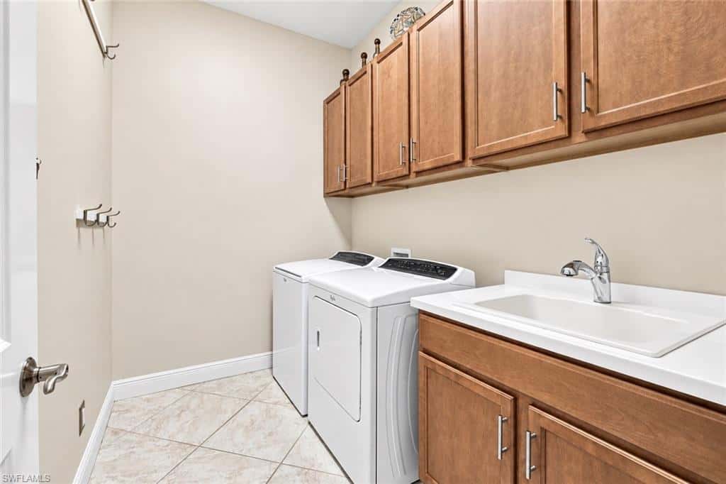 4395 Raffia Palm Cir, Naples, photo 22