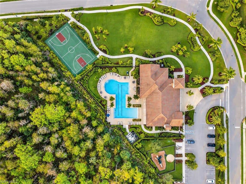 4395 Raffia Palm Cir, Naples, photo 33