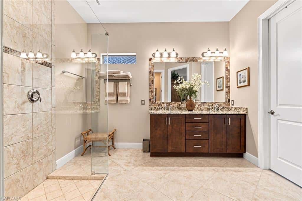 4395 Raffia Palm Cir, Naples, photo 15