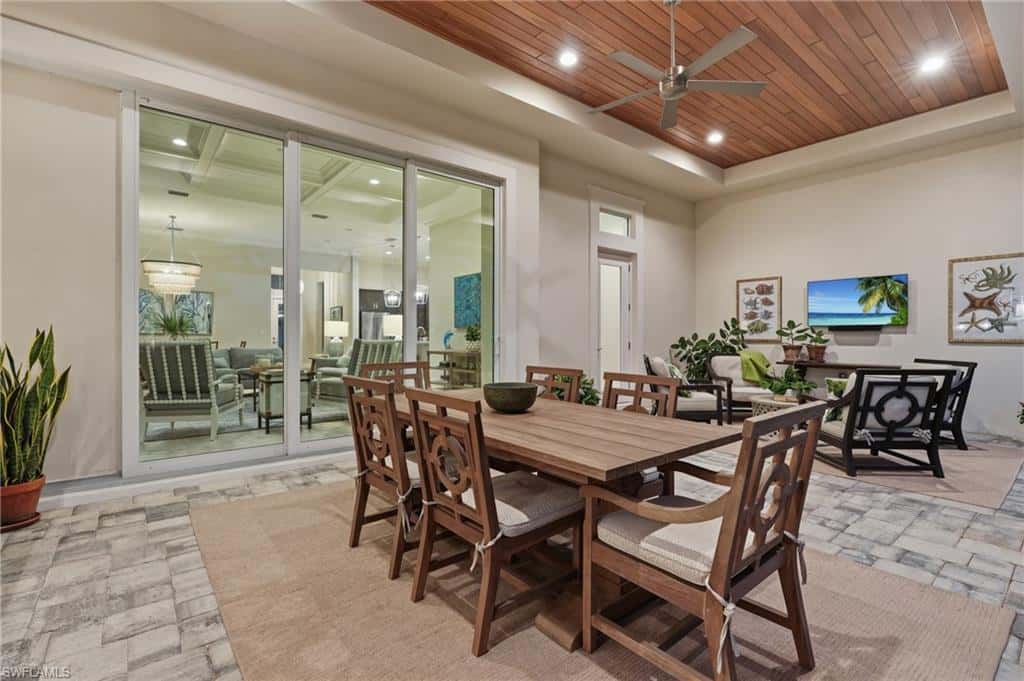 6148 Rodney Bay Ln, Naples, photo 25