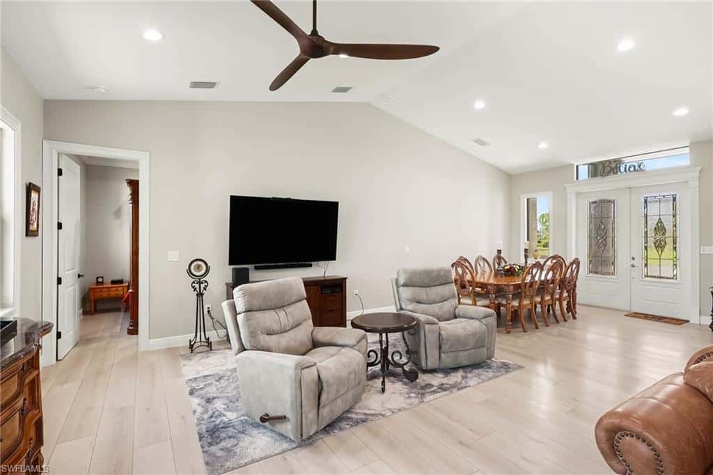 1479 Gateway Ln, Labelle, photo 13