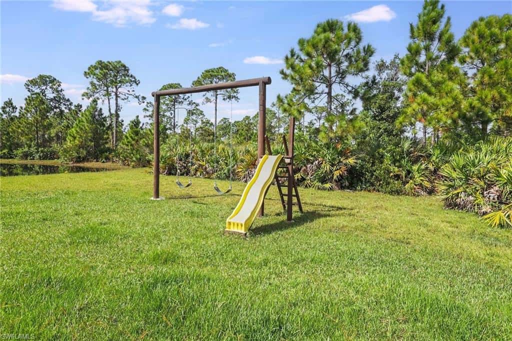 1479 Gateway Ln, Labelle, photo 31