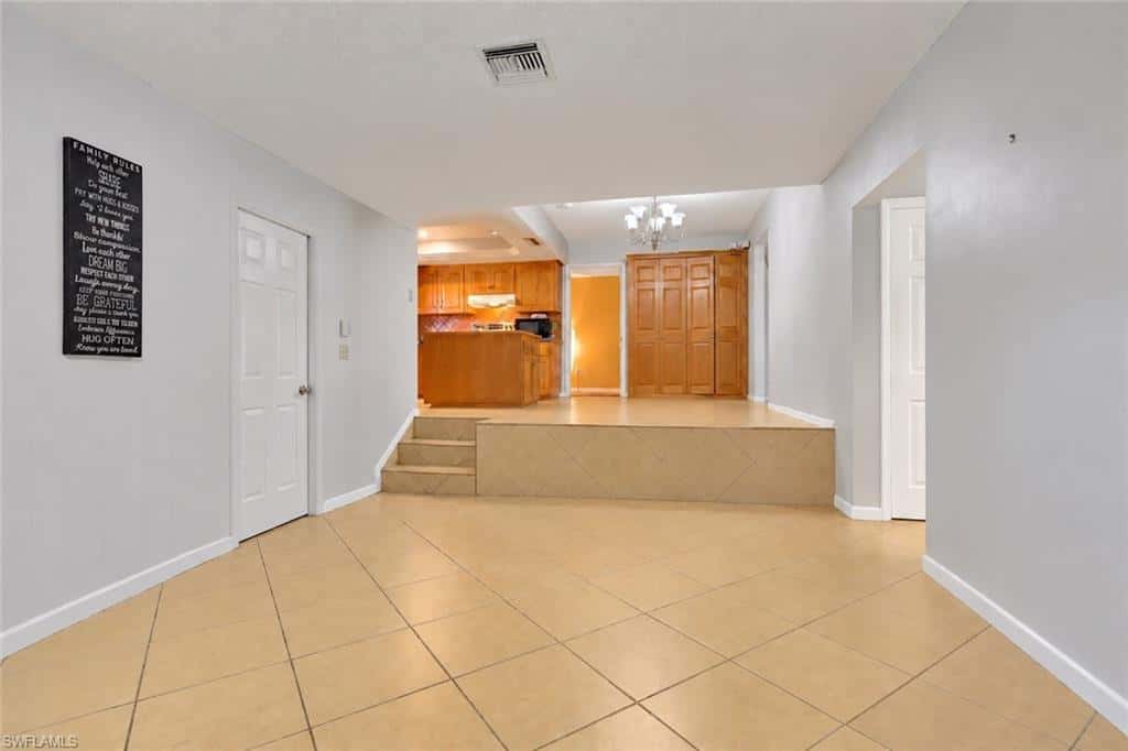 4208 Mindi Ave, Naples, photo 9