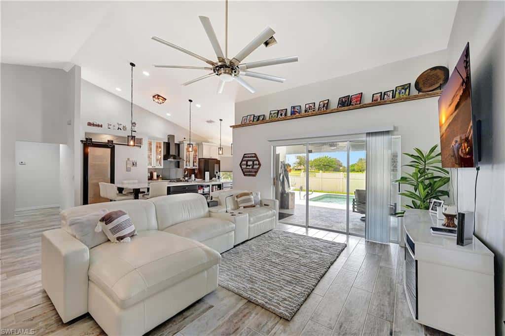 1806 16th Pl, Cape Coral, photo 9