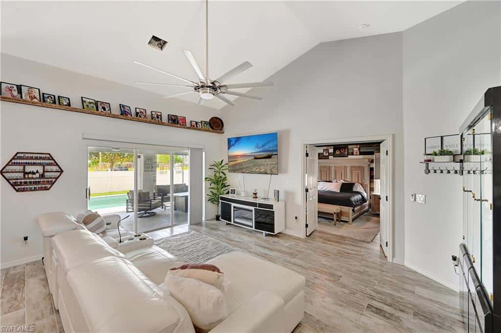 1806 16th Pl, Cape Coral, photo 11