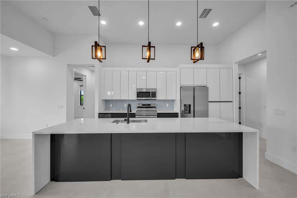 338 24th Ter, Cape Coral, photo 15