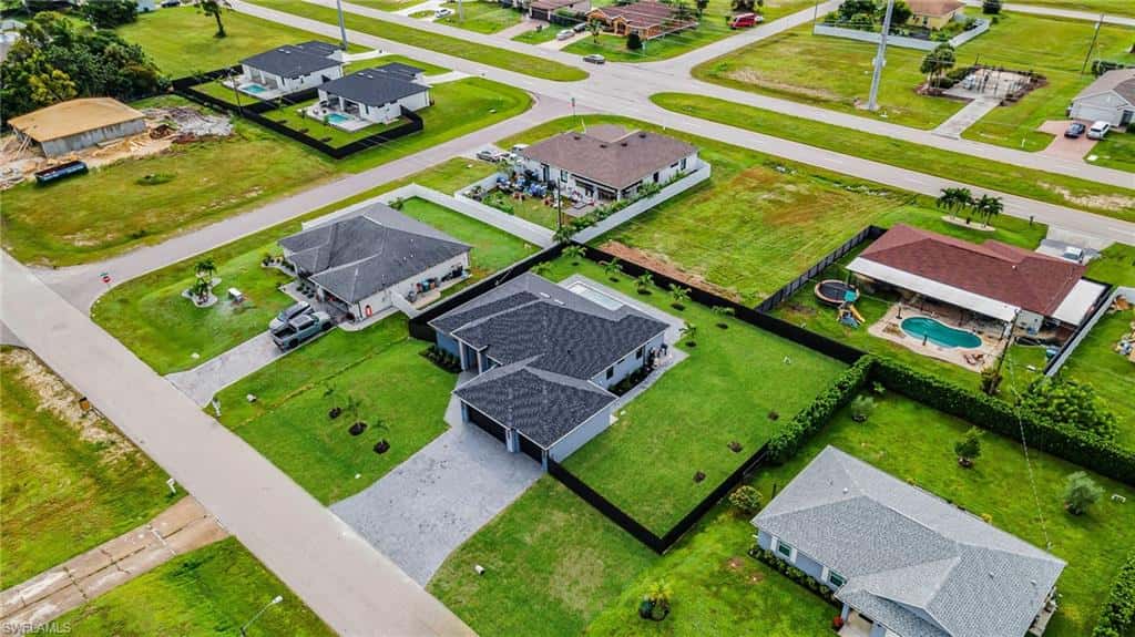 338 24th Ter, Cape Coral, photo 8