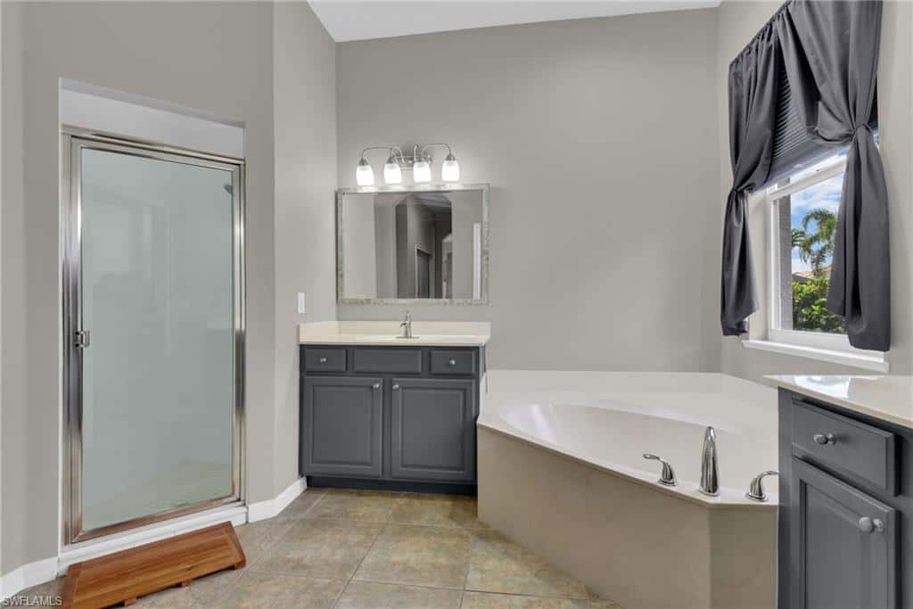 11732 Pine Timber Ln, Fort Myers, photo 17