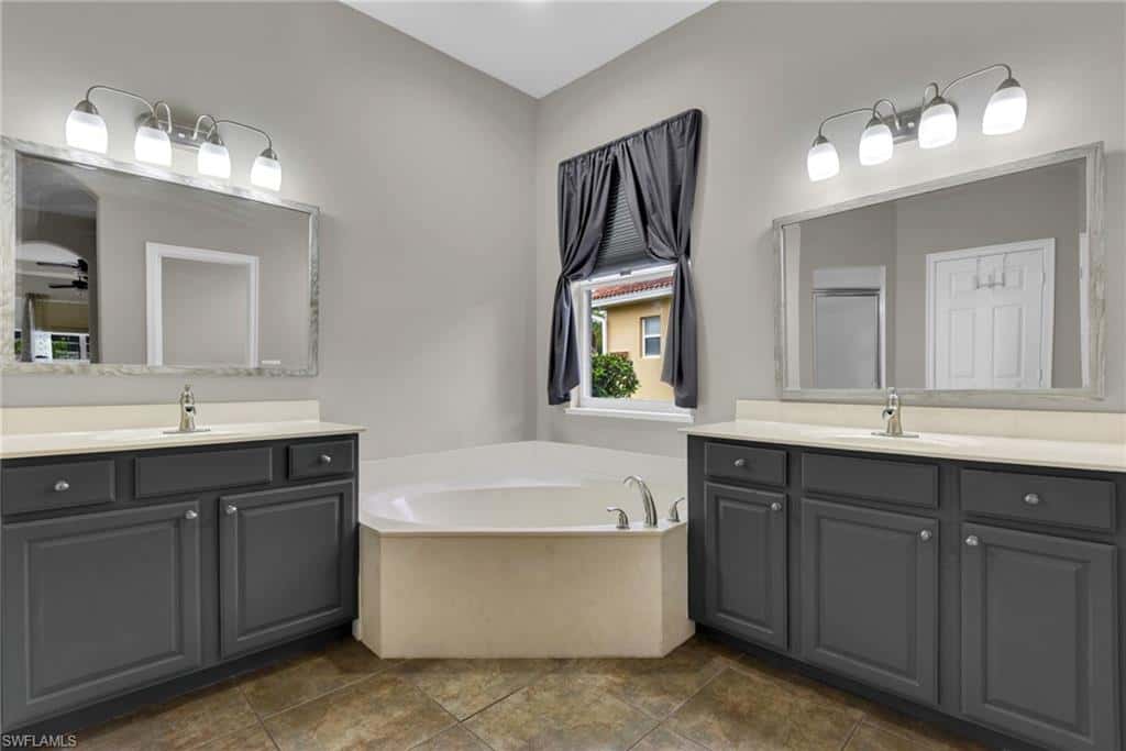 11732 Pine Timber Ln, Fort Myers, photo 16
