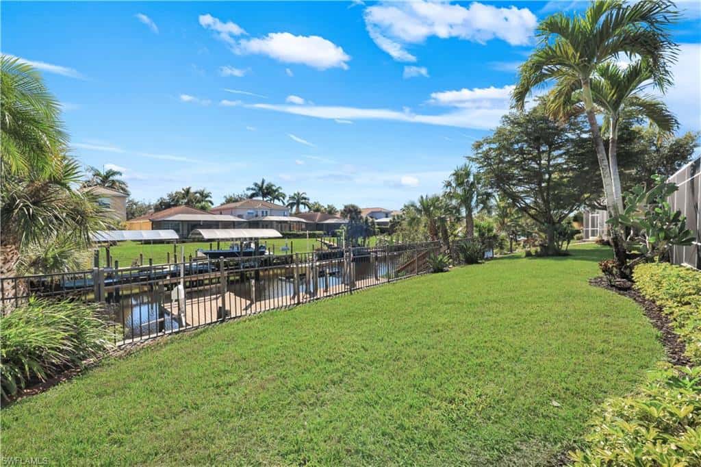 9214 Palm Island Cir, North Fort Myers, photo 17