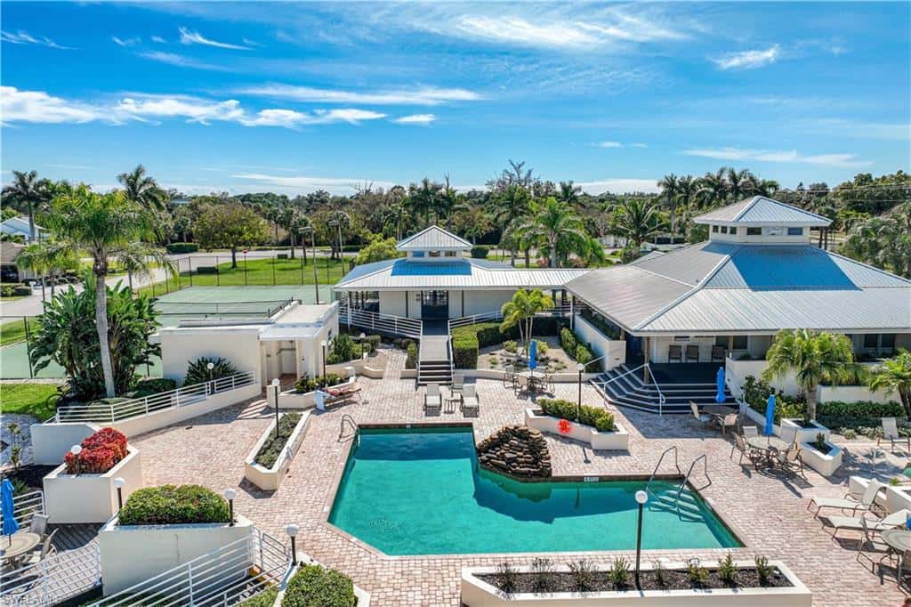 9214 Palm Island Cir, North Fort Myers, photo 18
