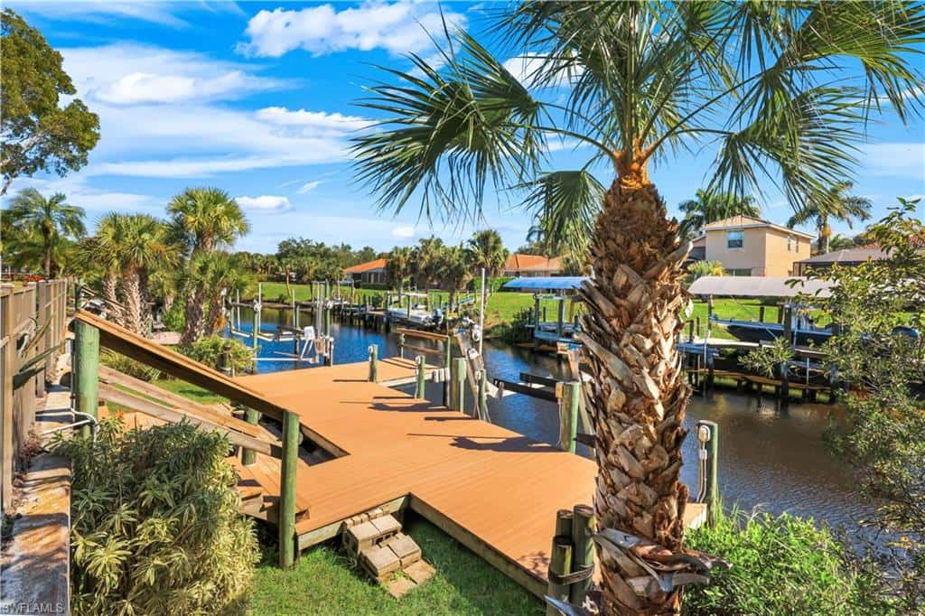 9214 Palm Island Cir, North Fort Myers, photo 4