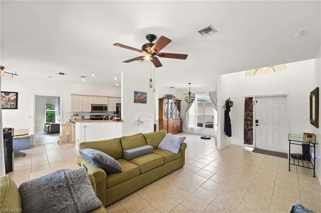 17199 Malaga Rd, Fort Myers, photo 5