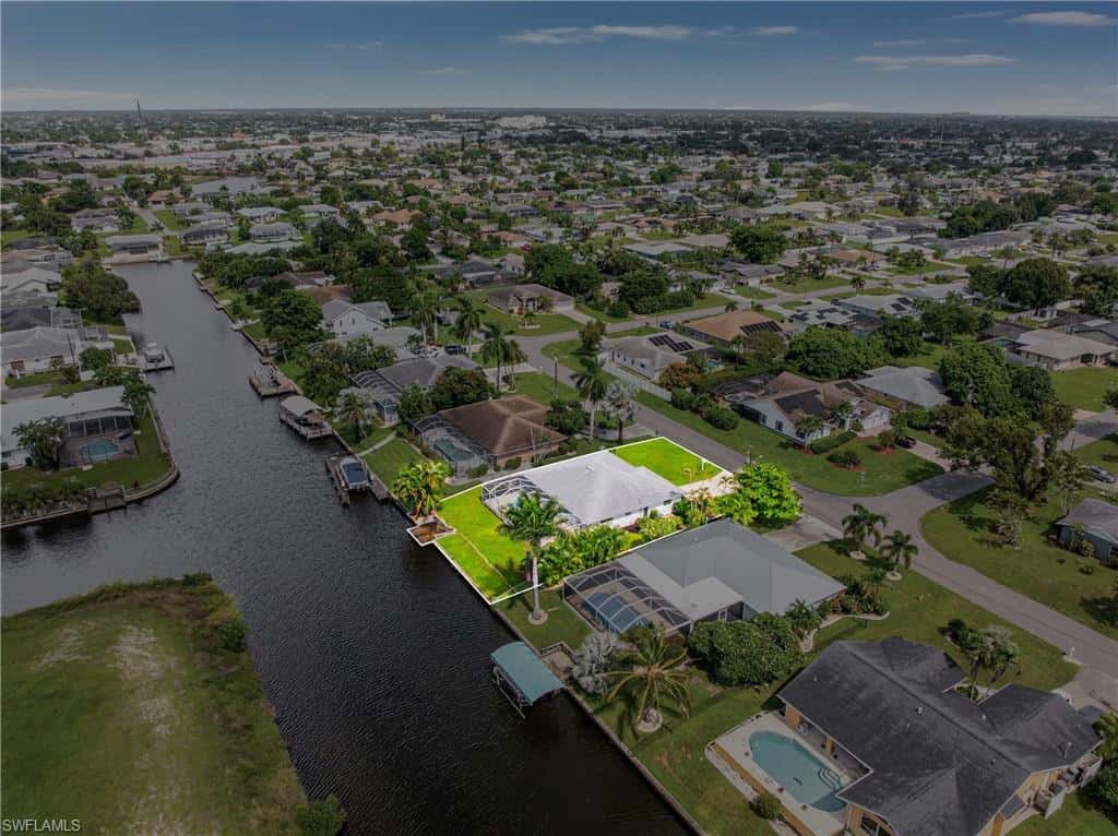 1432 11th Pl, Cape Coral, photo 17
