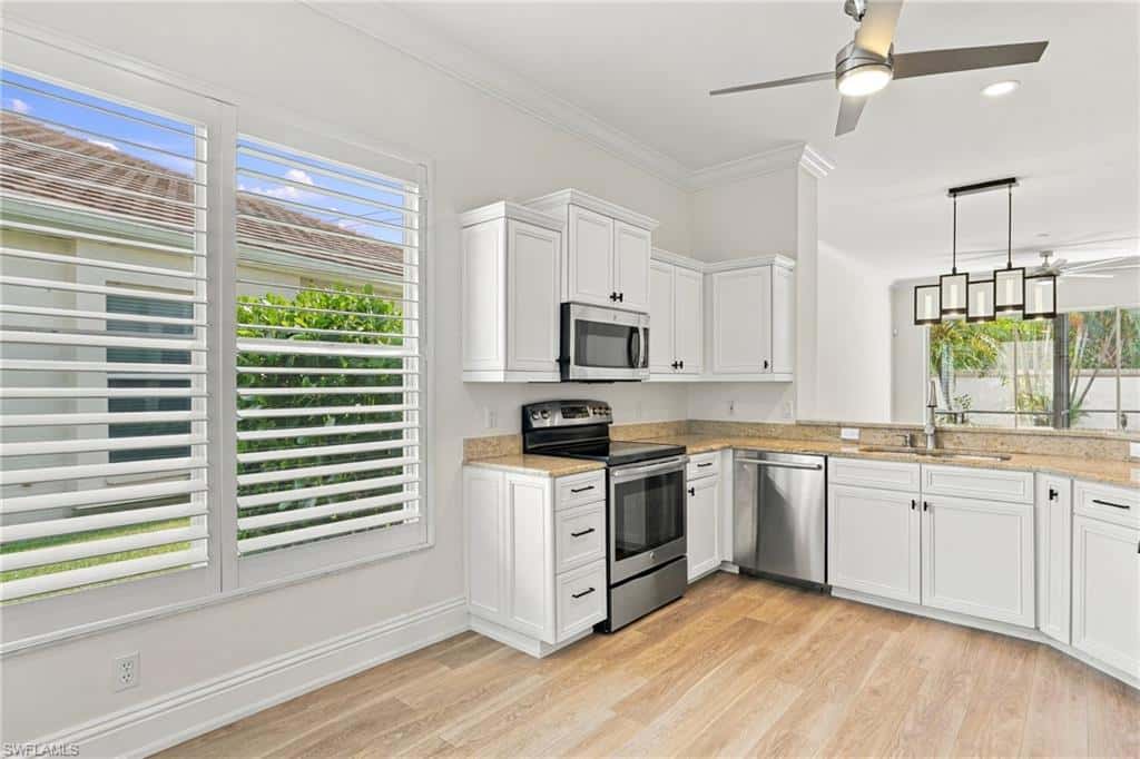 1806 Leamington Ln, Naples, photo 6