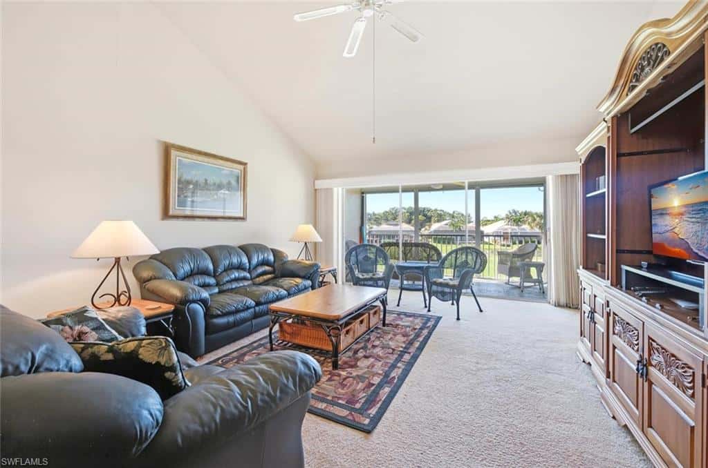 575 Saratoga Cir #204, Naples, photo 17