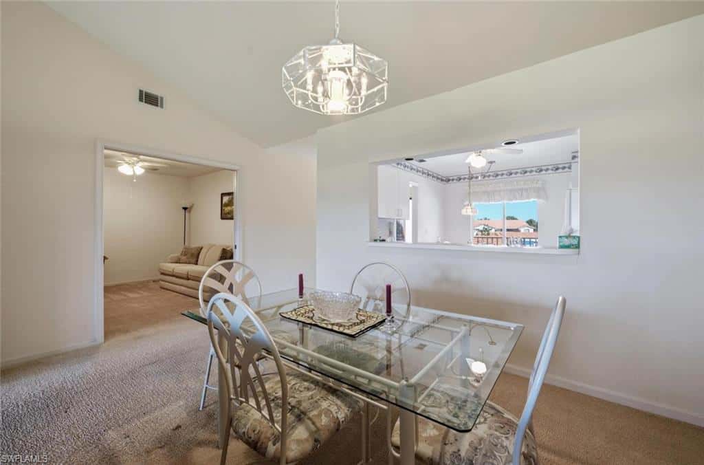 575 Saratoga Cir #204, Naples, photo 15