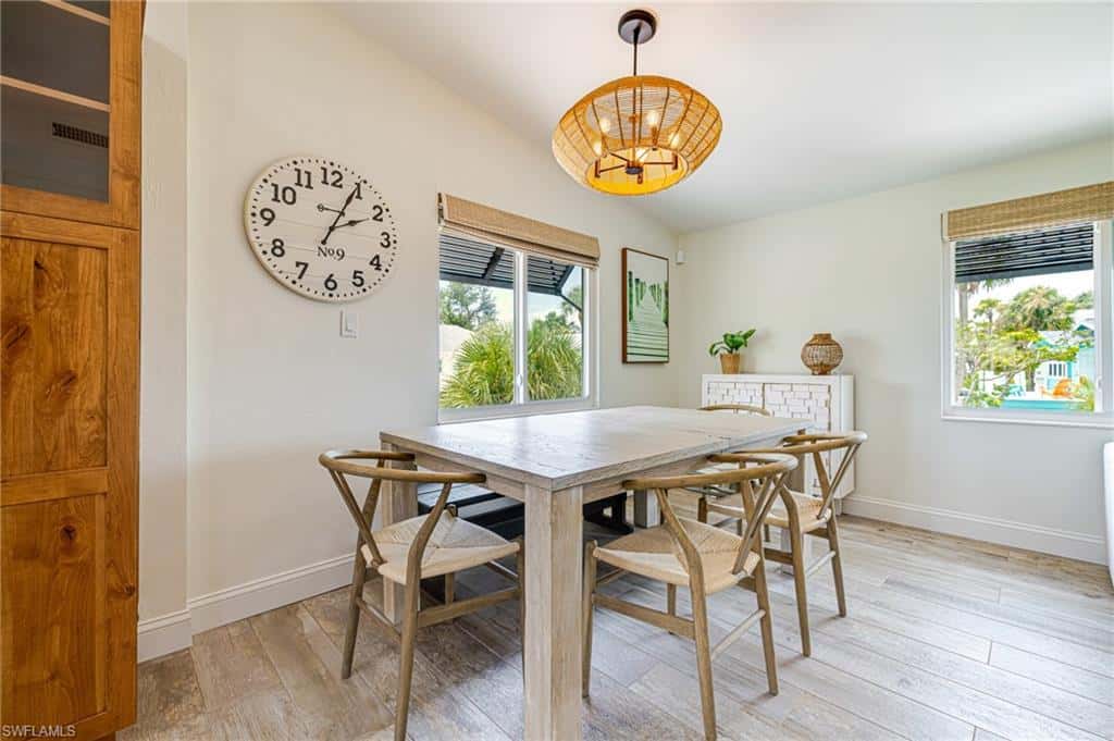 139 Coconut Dr, Fort Myers Beach, photo 13