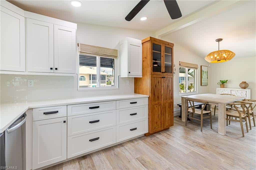 139 Coconut Dr, Fort Myers Beach, photo 16