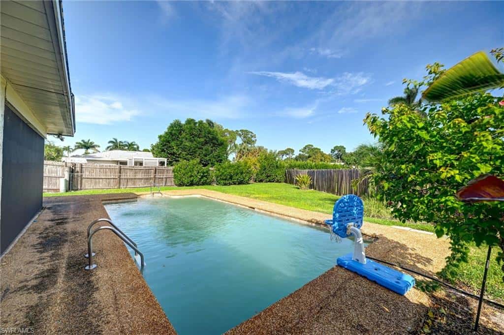 3490 Santiago Way, Naples, photo 43