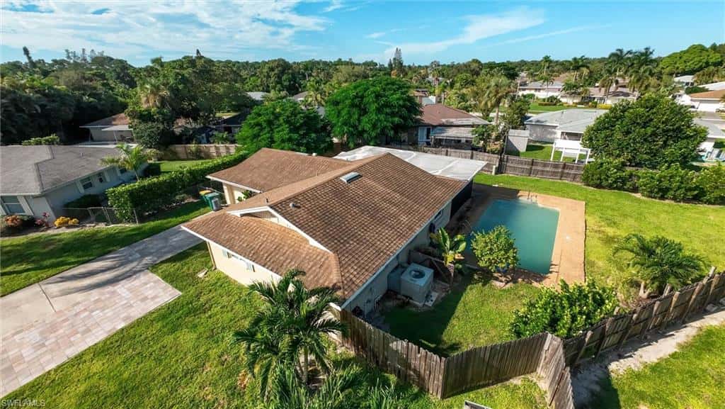 3490 Santiago Way, Naples, photo 49