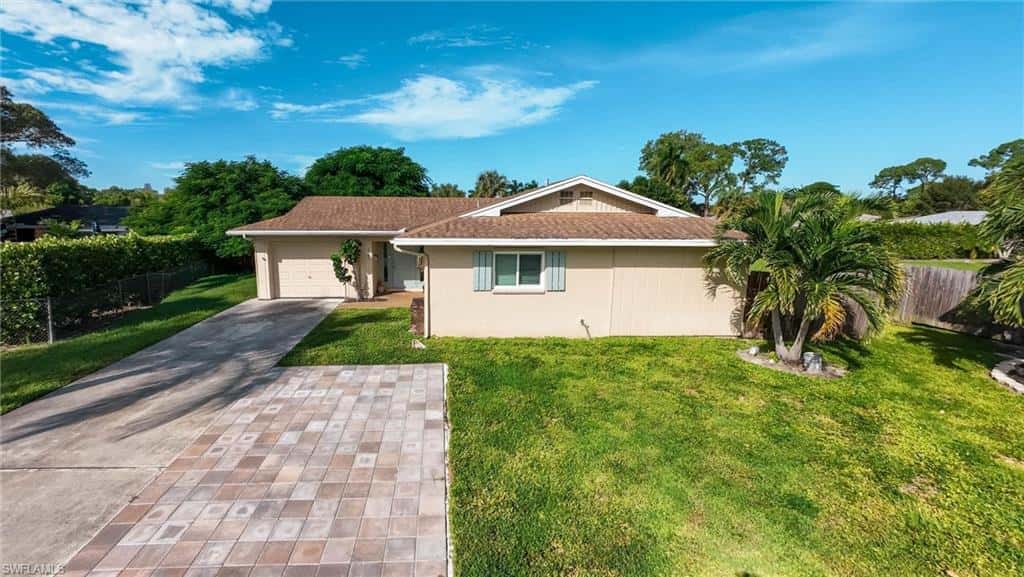 3490 Santiago Way, Naples, photo 44