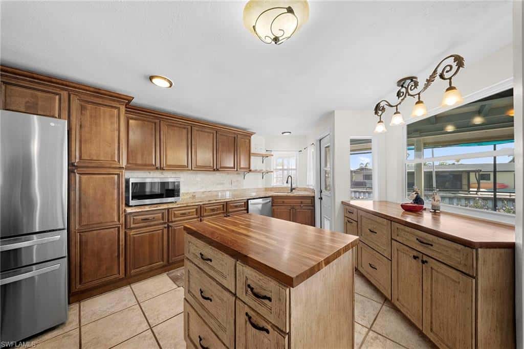 4320 Gulf Cir, North Fort Myers, photo 16