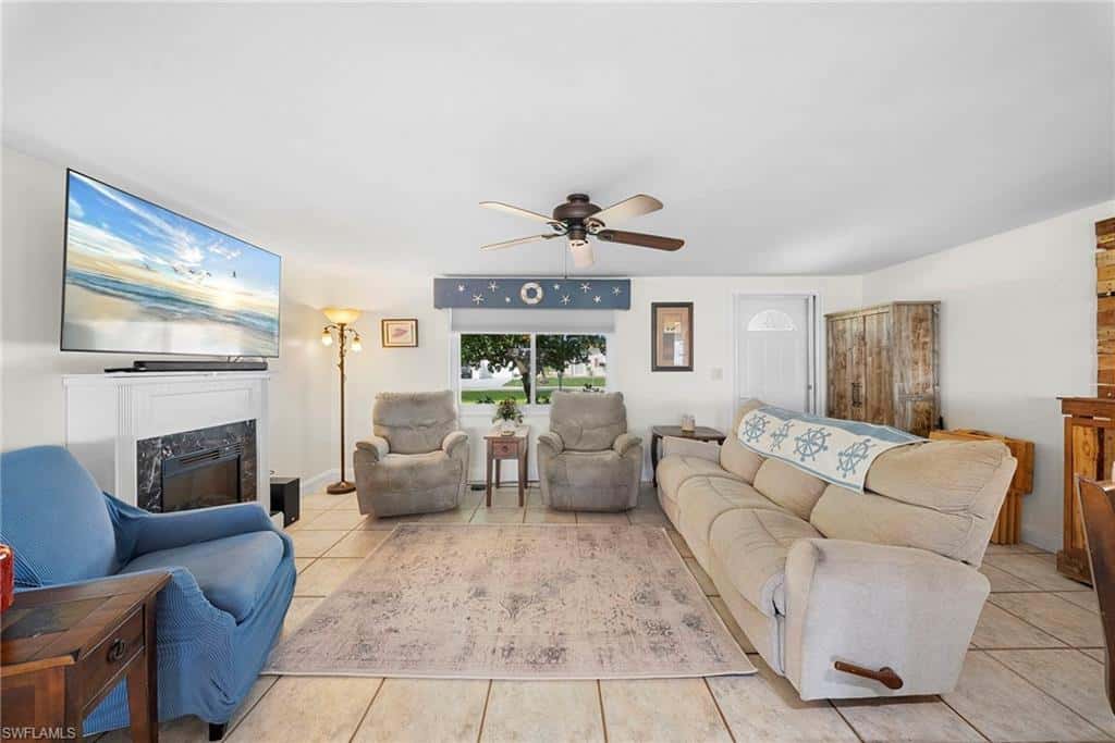 4320 Gulf Cir, North Fort Myers, photo 10